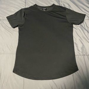 Cuts Clothing Curve Hem T Shirt Black